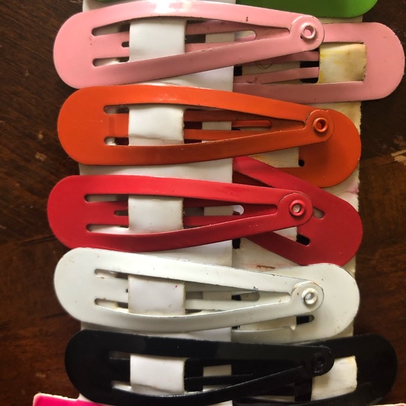 20 piece colorful barrettes - Picture 3 of 3